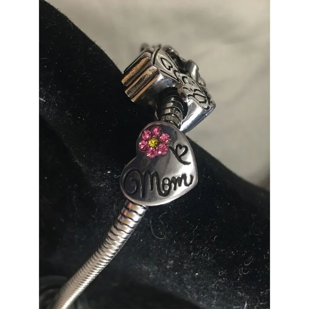 Mom Love Charm Bracelet